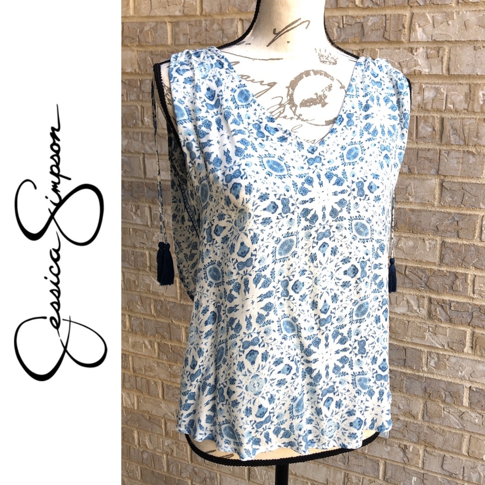 3/24 Jessica Simpson Sleeveless Blouse - S